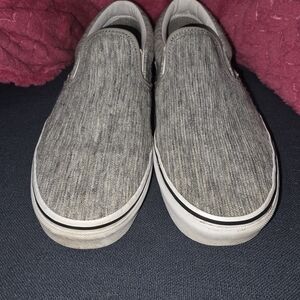 Vans Classic Slip-On sneakers in a grey rib-knit/corduroy 9.5 W/ 8M